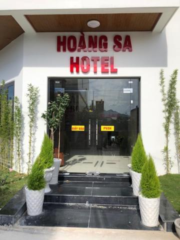 Hoang Sa Hotel Cam Ranh Exterior photo